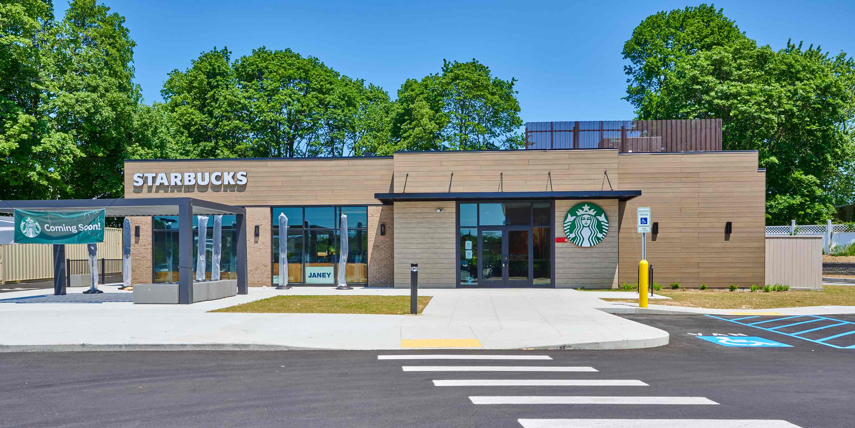 Storefront at Totowa Commons shopping center.