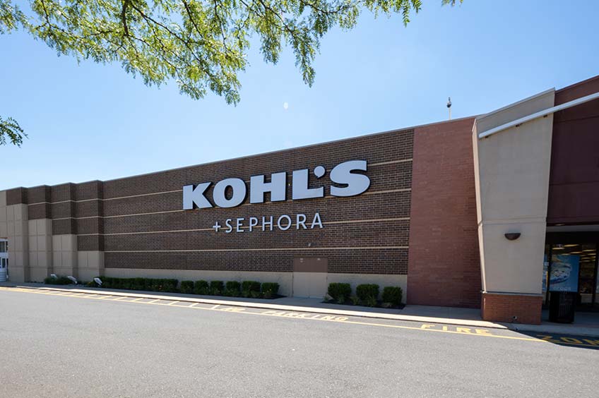 Kohl's storefront at Town Brook Commons shopping center.